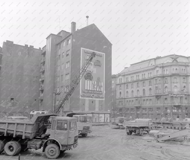 Városkép - A Marx tér átalakítási munkálatai