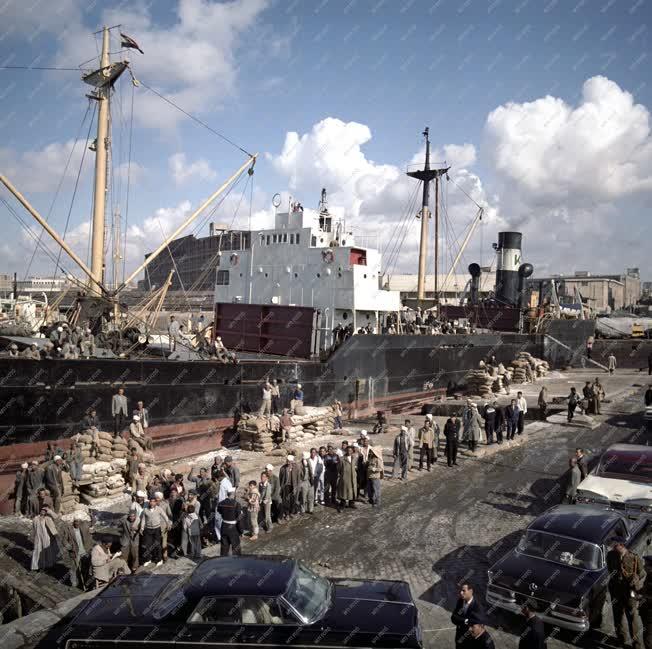 Közlekedés - EAK - Egyiptom - Alexandria - Kikötő