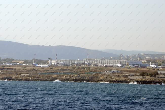 Légi közlekedés - Heraklion - A Nikos Kazantzakis Repülőtér