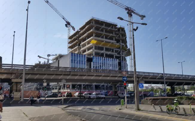 Építőipar - Budapest - Az Agora Budapest építése
