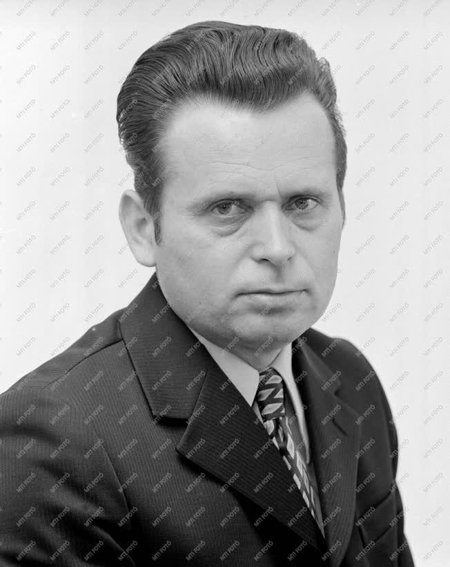 1975-ös Állami díjasok - Tóth István