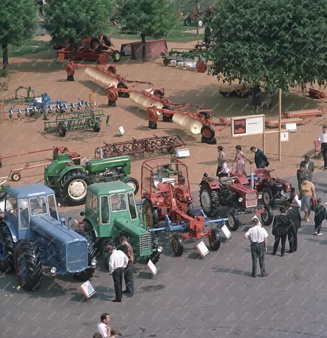 Mezőgazdaság - Kiállítás - 66. Országos Mezőgazdasági Kiállítás- és Vásár