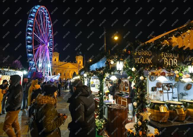 Szabadidő - Debrecen - Adventi készülődés 