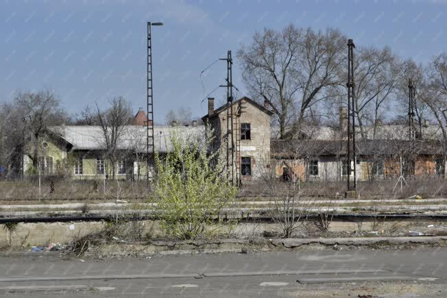 Kereskedelem - Budapest - A Négy Tigris Piac elhagyott területe