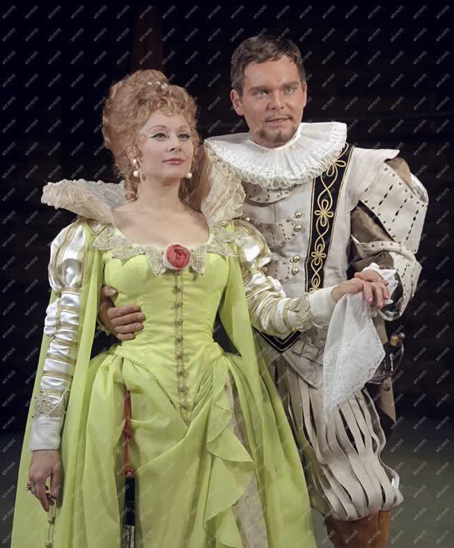Kultúra - Színház - Shakespeare: Szentivánéji álom