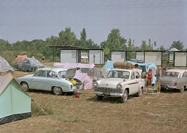 Üdülés - Képek a Balaton somogyi partjáról