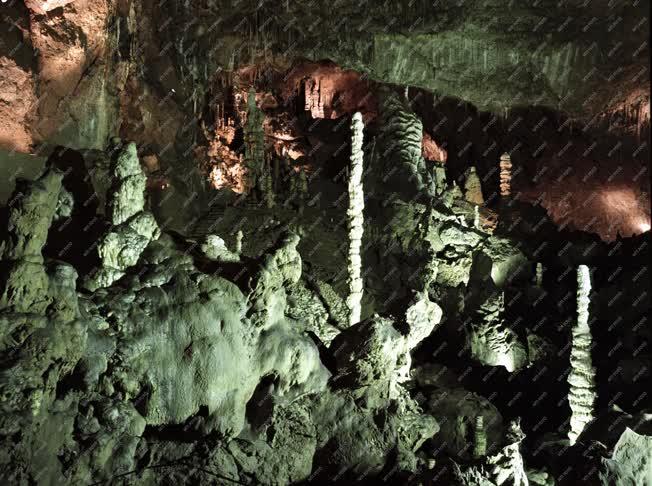 Természet - Jósvafői cseppkőbarlang