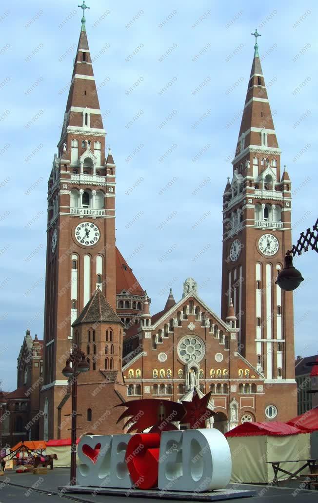 Városkép  - Szeged - Fogadalmi templom
