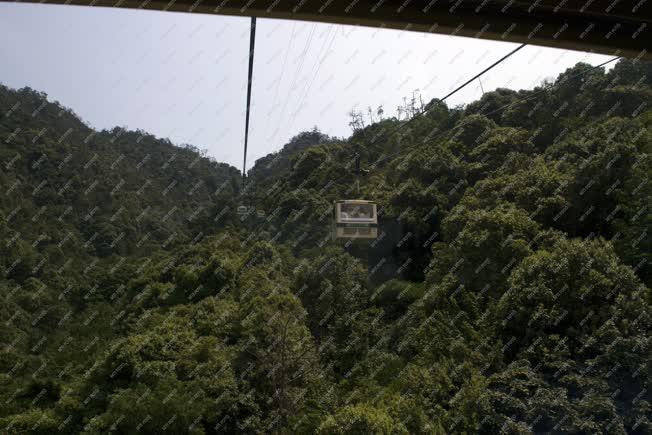 Városkép - Mijadzsima - Drótkötélpályás felvonó a Misen-hegyen