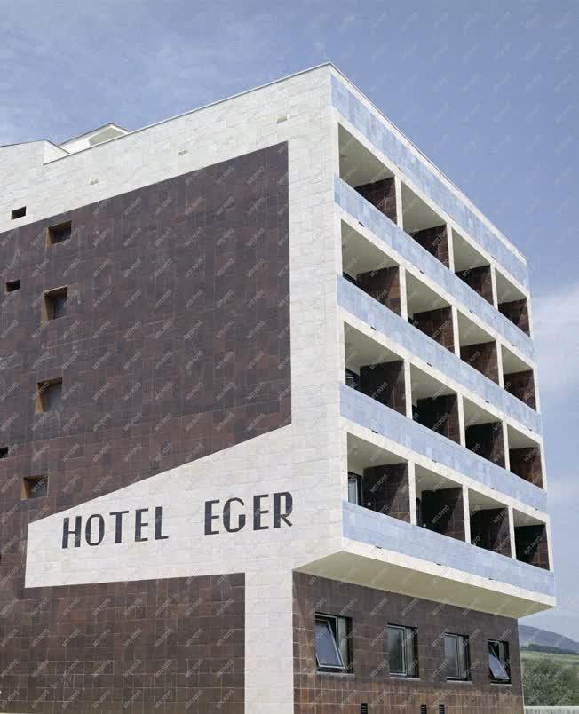 Idegenforgalom - Megnyílt a Hotel Eger