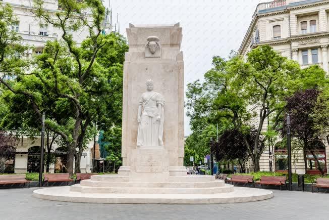 Emlékmű - Budapest - A Nemzeti Vértanúk emlékműve
