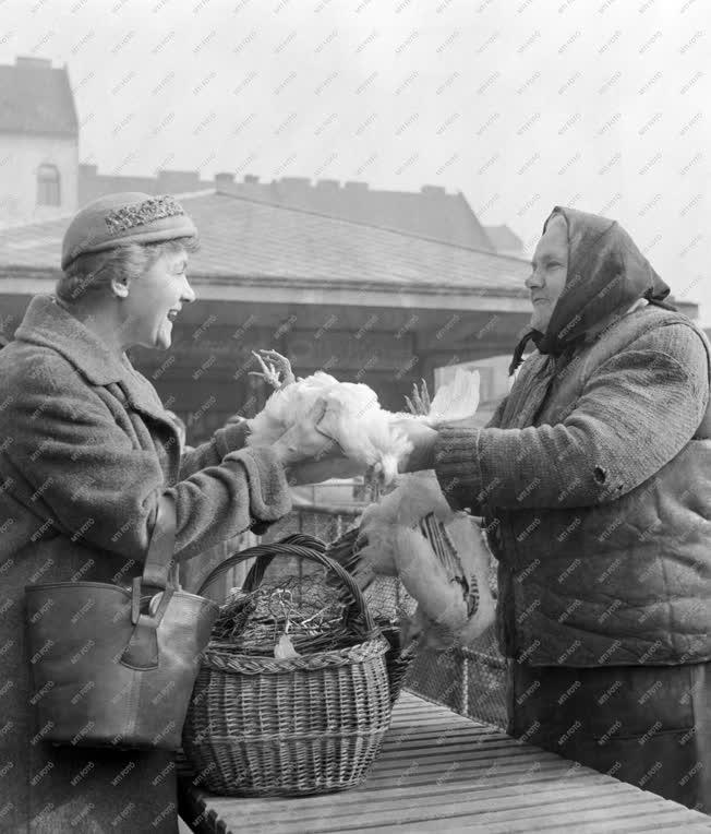 Életkép - Piac - Herpich Rezsőné edző egy napja