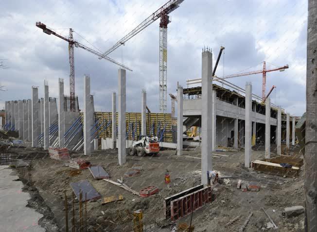 Építkezés - Budapest - Épül az MTK új stadionja