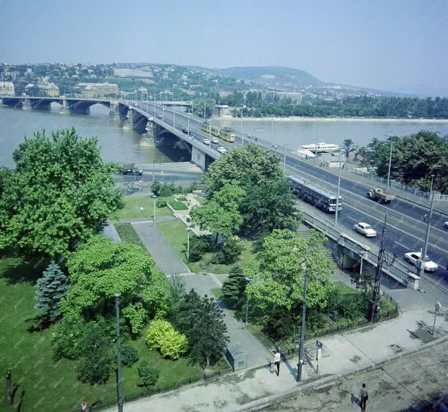 Városkép - A Margit híd távlati képe