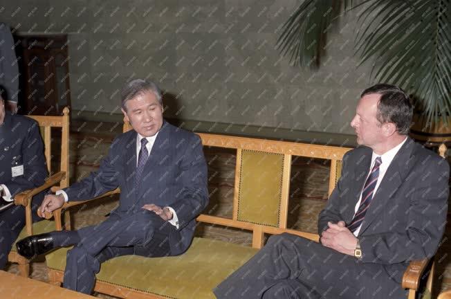 Külkapcsolat - Fodor István és Ro Te Vu dél-koreai köztársasági elnök megbeszélése