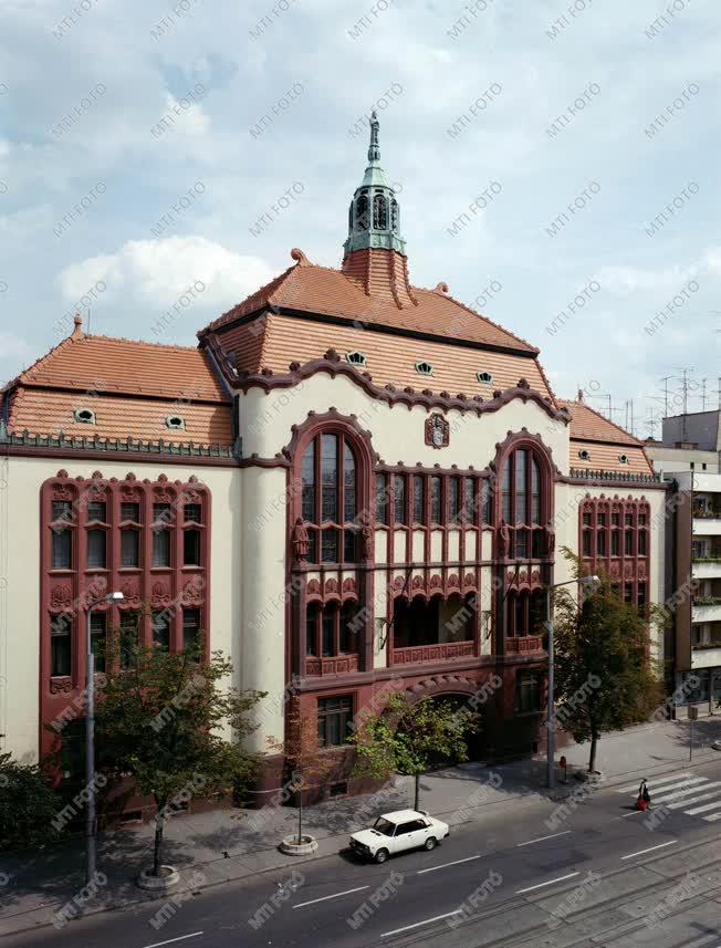 Debrecen, Megyeháza