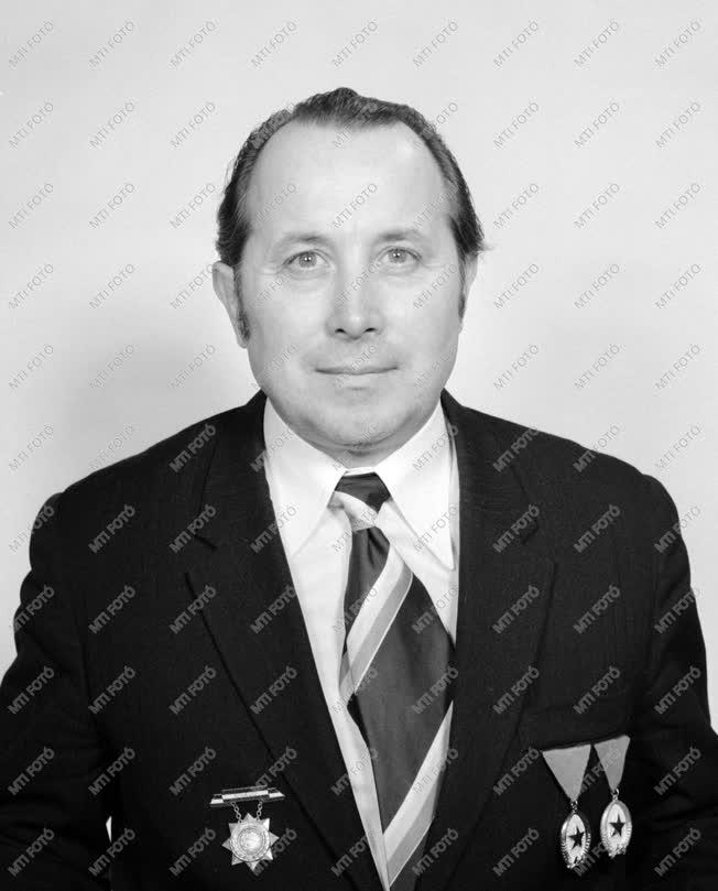 1975-ös Állami díjasok - Varga Mihály