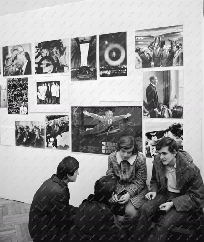 Kultúra - Szovjet kiállítás a Műcsarnokban