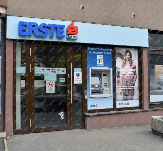  Pénzügy - Budapest -  ERSTE Bank