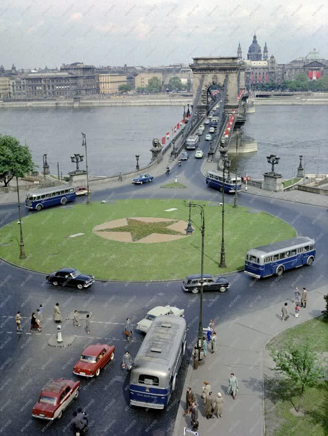 Budapest - Clark Ádám tér