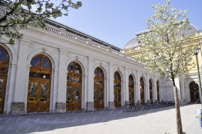 Műemlékvédelem - Budapest - Keleti pályaudvar felújítása