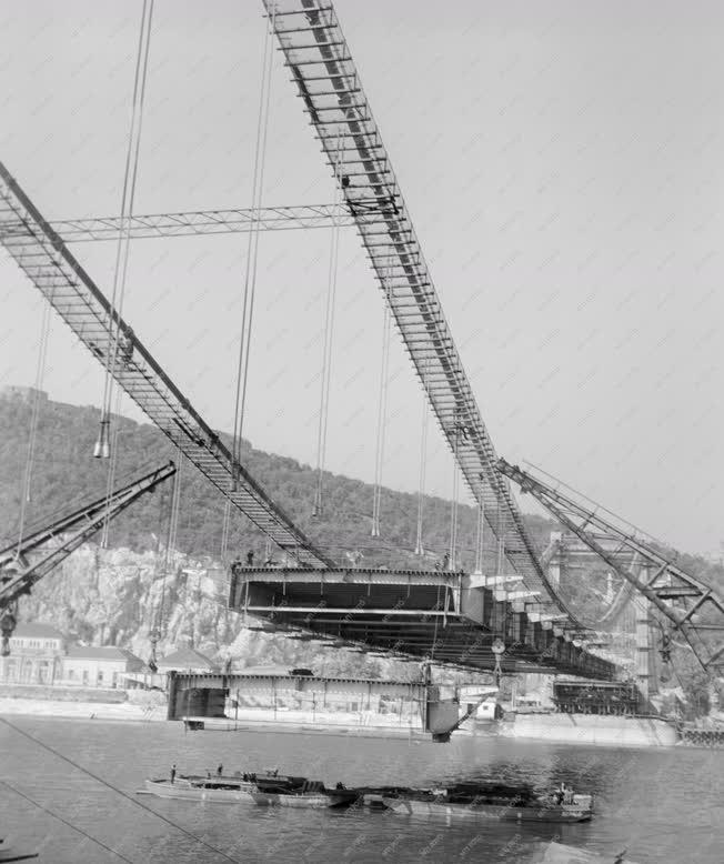 Építkezés - Erzsébet híd