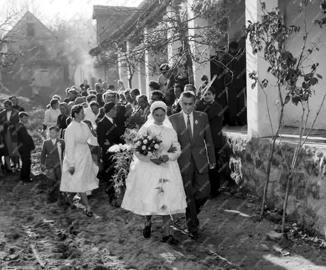 Esküvő - Parasztlakodalom Kósdon