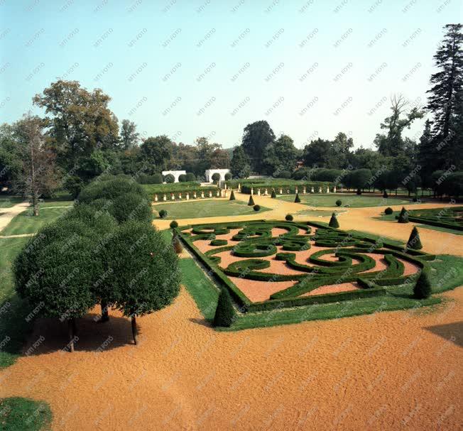 Magyarország - Széchenyi kastély Nagycenken