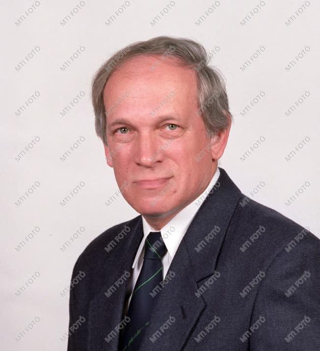 1990-es Széchenyi-díjasok - Berényi István