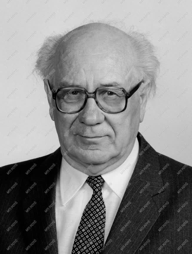 1985-ös Állami Díjasok - Kanyar József
