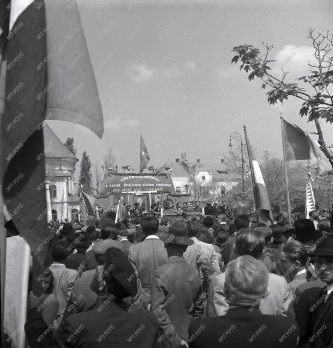 Belpolitika - Választások 1953-ban