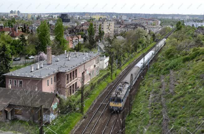 Közlekedés - Budapest - Személyvonat Kelenföld és a Déli között