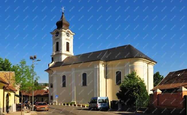 Egyházi épület - Visegrád - Római katolikus templom 