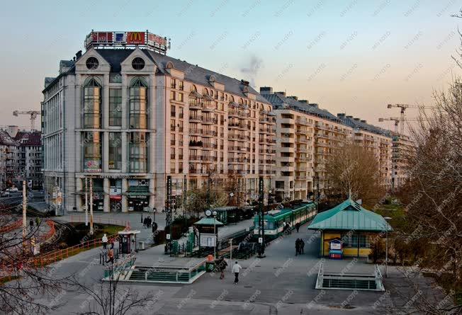 Budapest - Hév-végállomás - Boráros tér