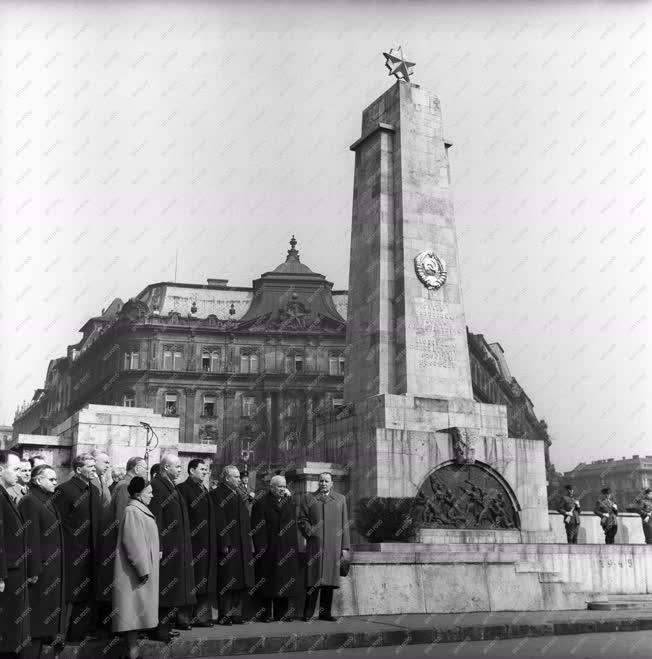 Külkapcsolat - Nyikita Szergejevics Hruscsov Magyarországon