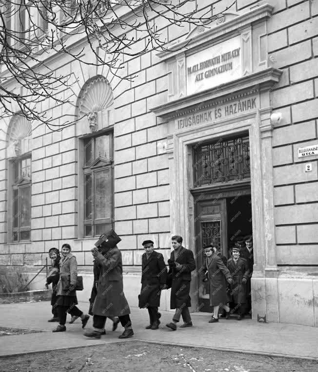 Oktatás - Szakmára tanítják a szentesi gimnazistákat