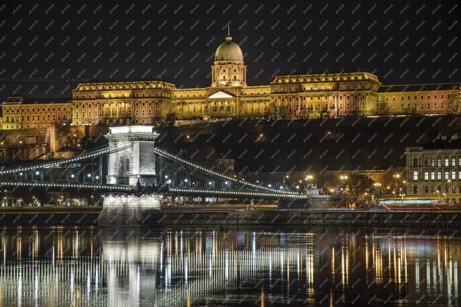 Esti városkép - Budapest - Lánchíd 