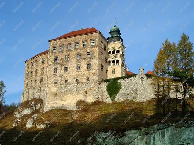 Lengyelország - Reneszánsz várkastély