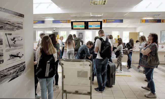 Turizmus - Debrecen - Nemzetközi repülőtér