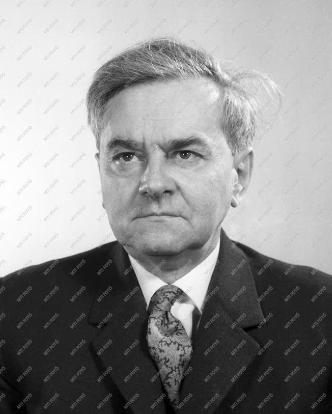 1970-es Kossuth-díjasok - Weöres Sándor