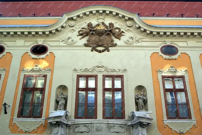 Épület - Budapest - A felújított Forgách-palota
