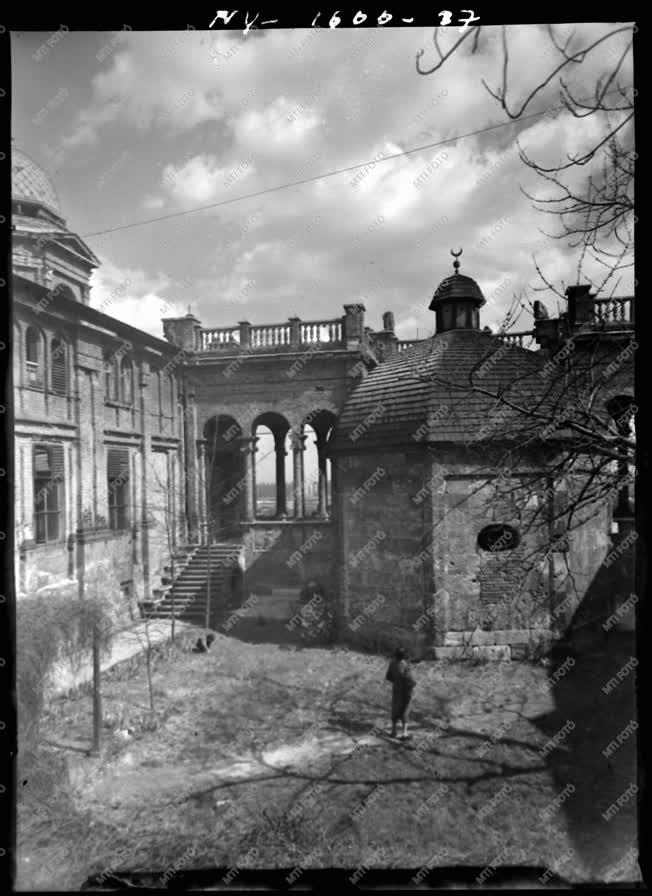 Városkép - Budapest album - Gül baba türbéje