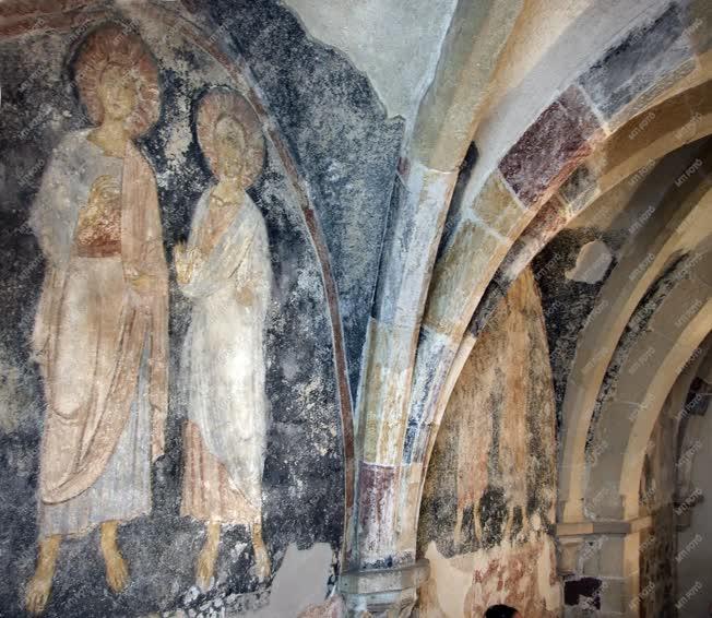 Kultúra - A veszprémi Gizella-kápolna freskója