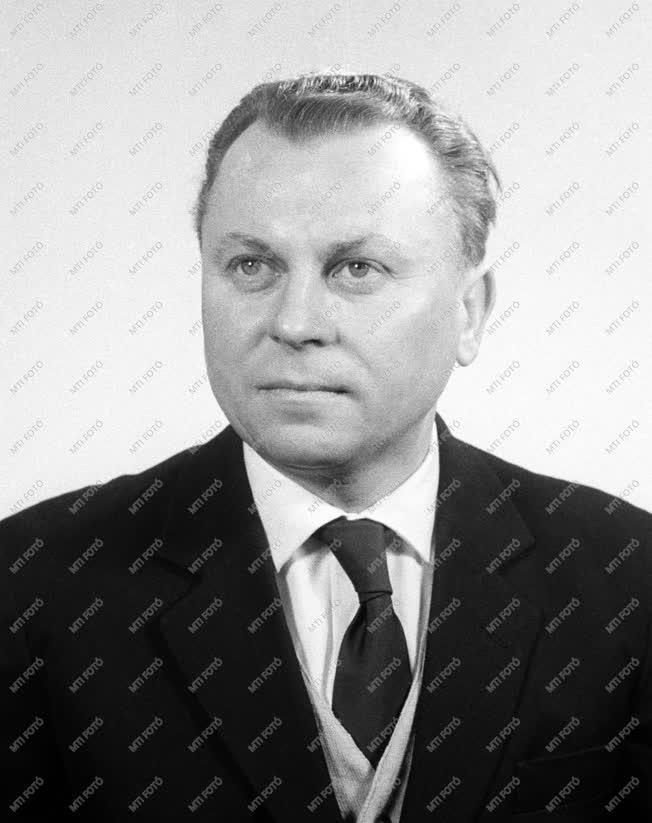 1963-as Kossuth-díjasok - Vaszil László