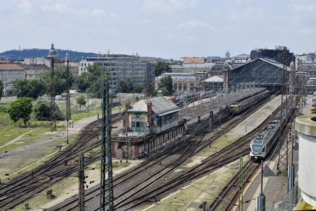 Közlekedés - Budapest - Nyugati pályaudvar