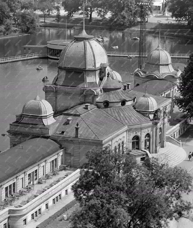 Budapest - Városliget - Műjégpálya