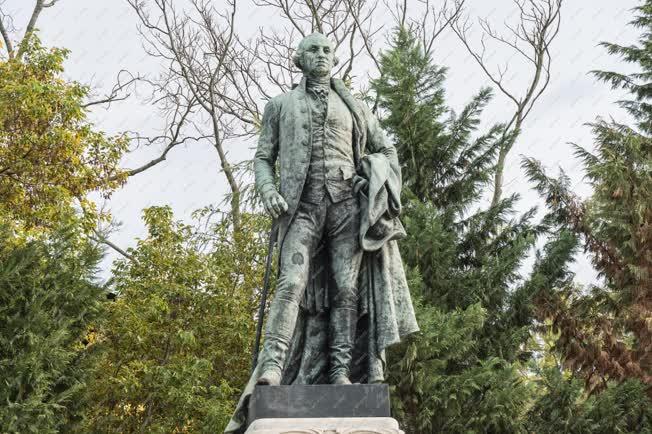 Kultúra - Budapest - George Washington szobra