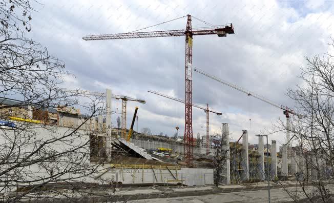 Építkezés - Budapest - Épül az MTK új stadionja