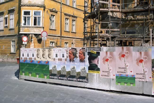 Választás - Választási plakátok Győrött