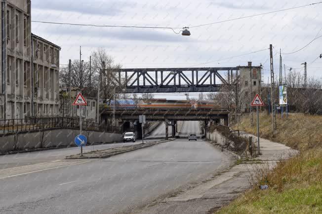 Közlekedés - Budapest - Illatos úti vasúti hidak
